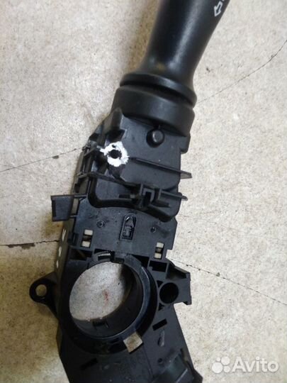 Переключатель поворотов подрулевой Kia Cerato 2 TD