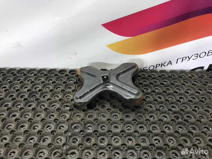 Кронштейн пневморессоры задней