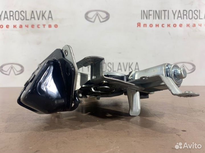 Замок крышки багажника Infiniti Qx70 Fx37 Fx35