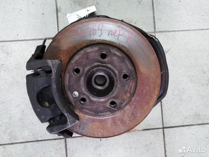 Цапфа передняя Мерседес W169