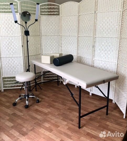 Кушетка, Массажный стол