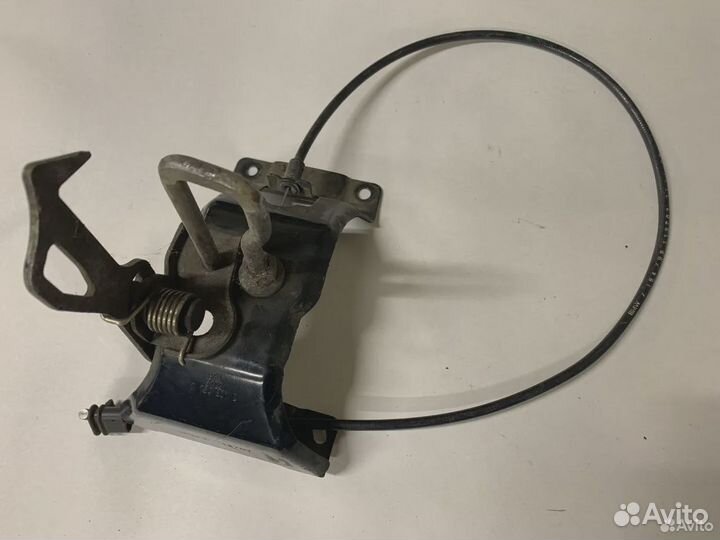 Замок капота BMW X5 E70 E71 X6 E71