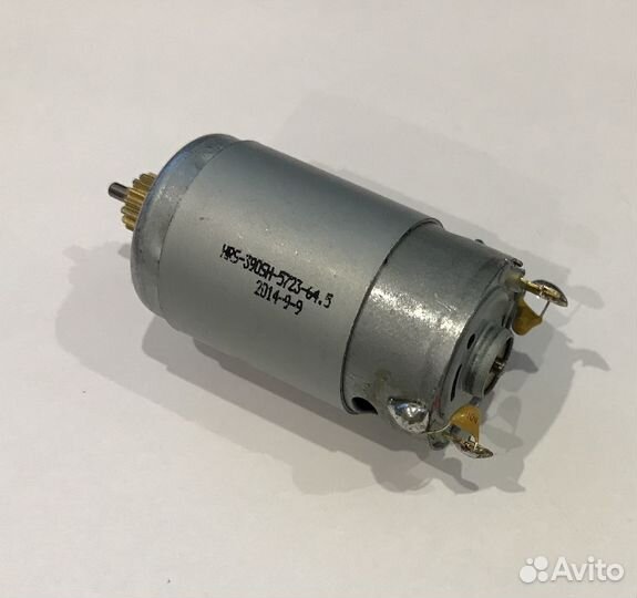 Мотор коллекторный для катера