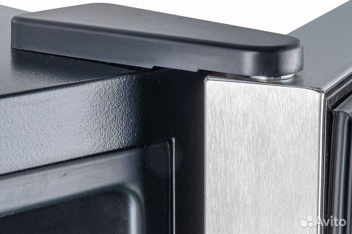 Винный шкаф temptech WP120DCS