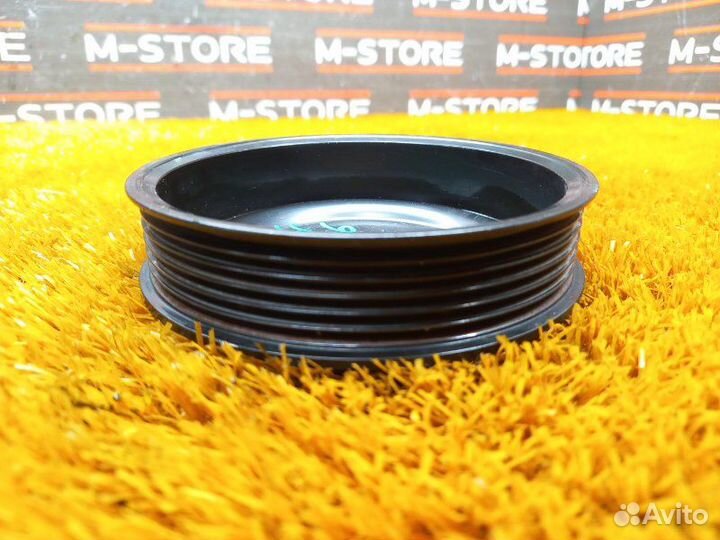 Шкив помпы Volkswagen Golf 1K BLF 2004-2009