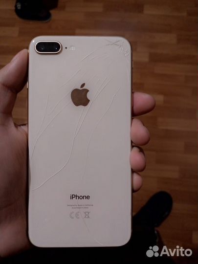 iPhone 8 Plus, 64 ГБ