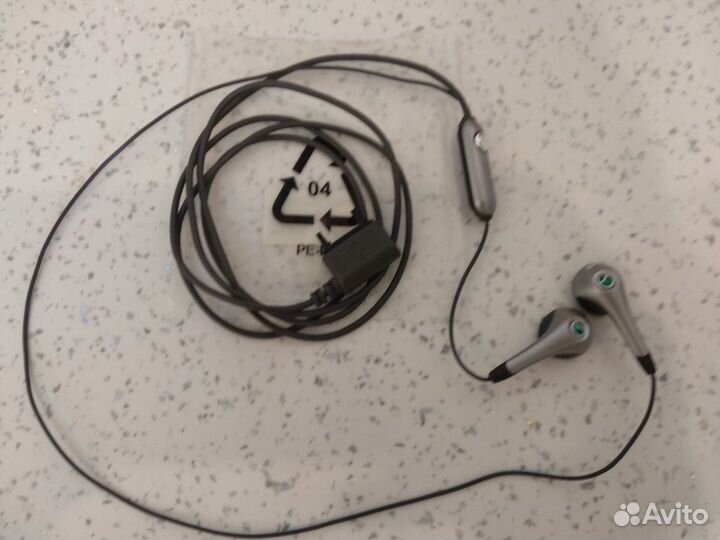 Оригинальная гарнитура Sony Ericsson