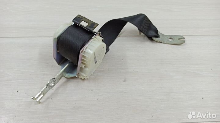 Ремни безопасности задний BMW 5 E60 E61