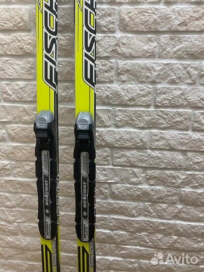 Беговые лыжи