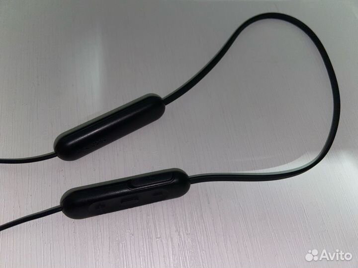 Беспроводные наушники WI-C200