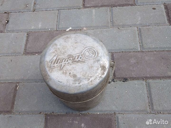 Примус шмель