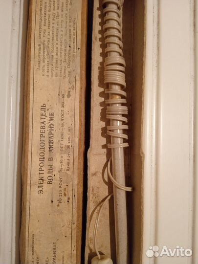 Электроподогреватель воды в аквариуме