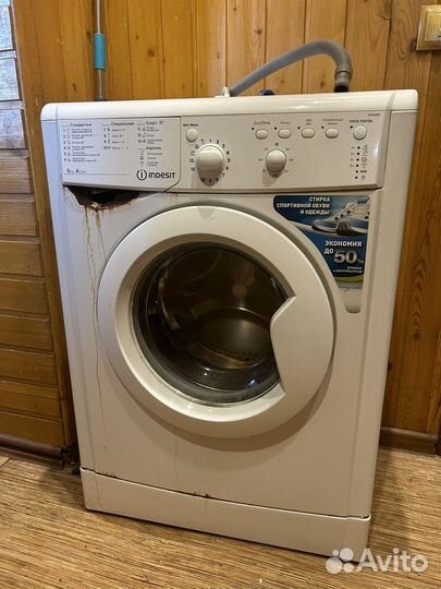 Стиральная машина indesit