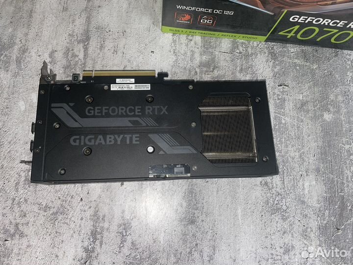 Видеокарта rtx 4070 gigabyte windforce oc 12gb