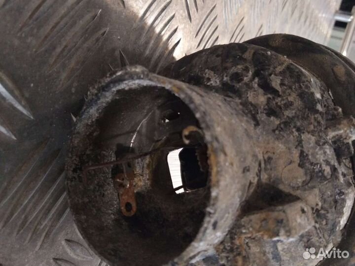 Противотуманные фары nissan np300