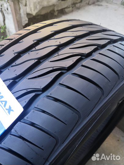 Delmax PerformPro 215/50 R17 95W