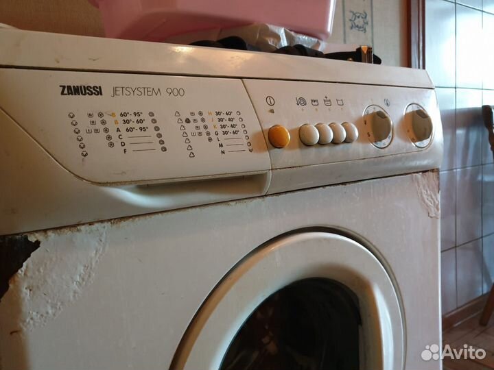 Стиральная машина zanussi