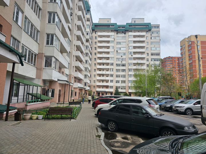 1-к. квартира, 48,6 м², 2/13 эт.