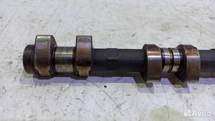 Распредвал впускной