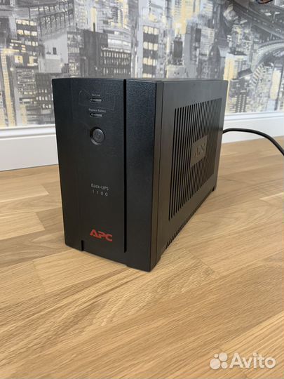 Ибп APC Back-UPS 1100
