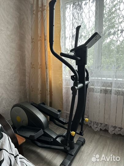 Эллиптический тренажер