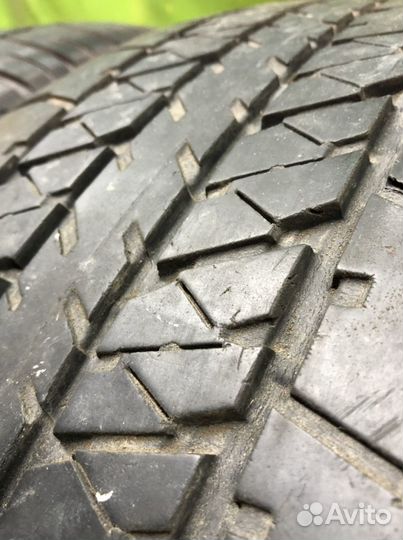 Bridgestone Dueler H/T 684II 275/60 R20