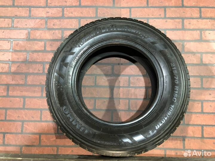 Kumho Winter Portran CW11 215/70 R15