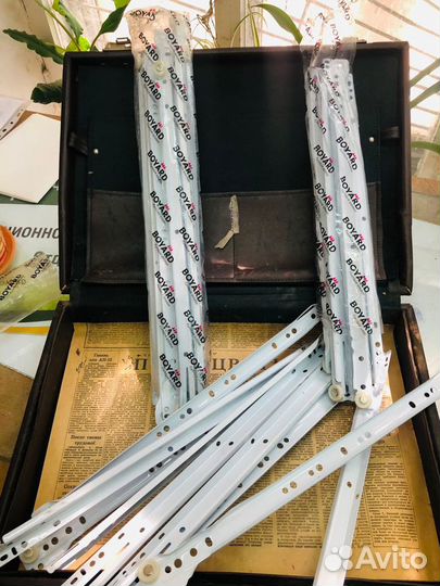 Мебельные доводчики