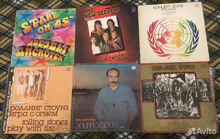 Виниловые пластинки разных жанров
