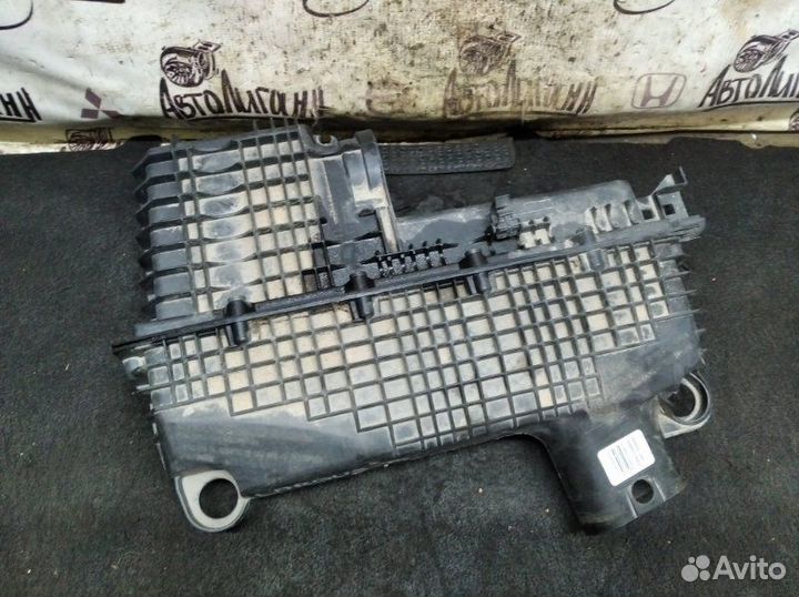 Корпус воздушного фильтра LADA Largus K9K8796 2009