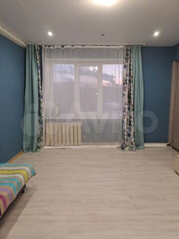 4-к. квартира, 58 м², 5/5 эт.