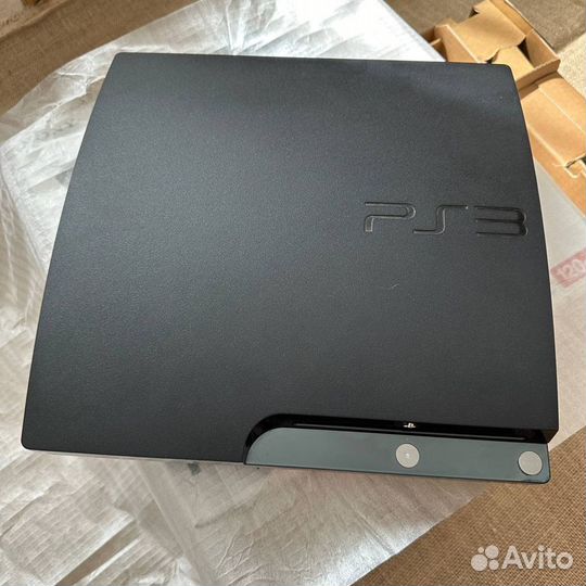 Sony PS3 Slim cech-2000A