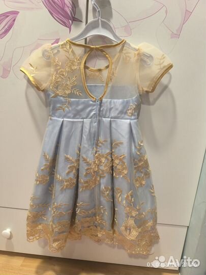 Платье нарядное пышное