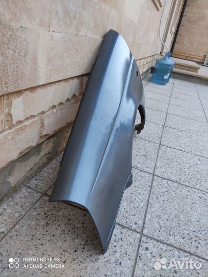 Крыло переднее левое priora