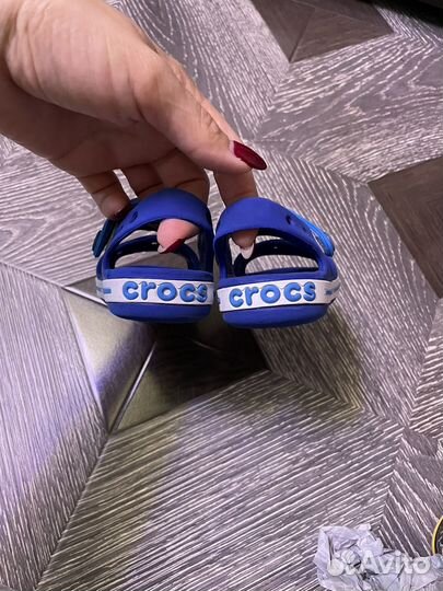 Сандали crocs c7