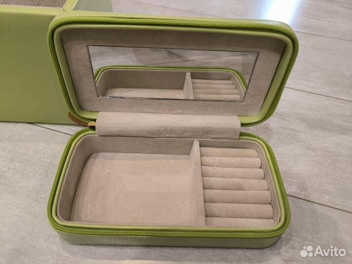 Шкатулка для украшений