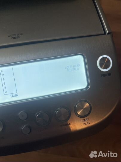 Кофемашина Bork c 600