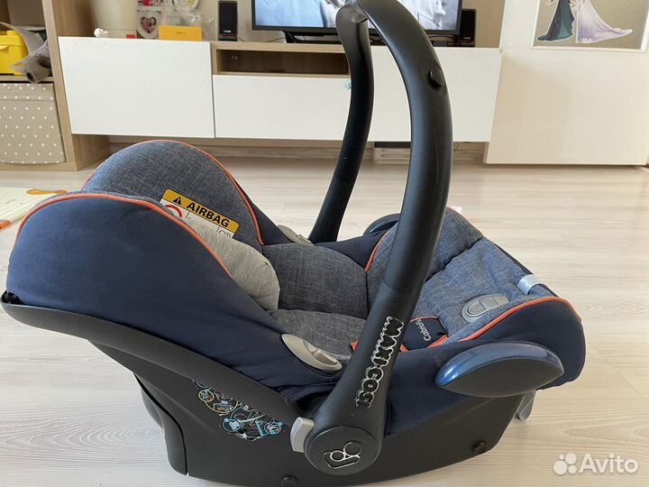 Детское автокресло maxi cosi cabriofix 0+