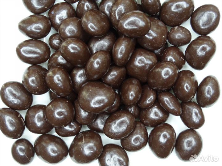 Клюква в темной шоколадной глазури