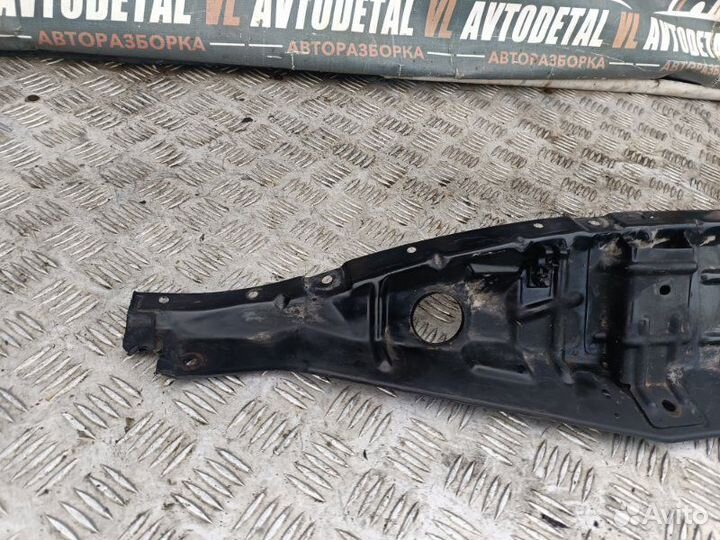 Водосток жабо Kia Sorento BL D4CB 2002