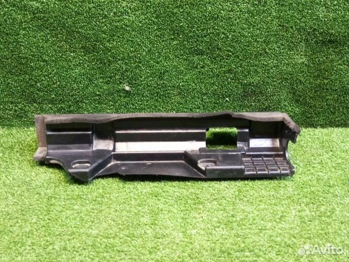 Дефлектор радиатора передний Hyundai Solaris HCR