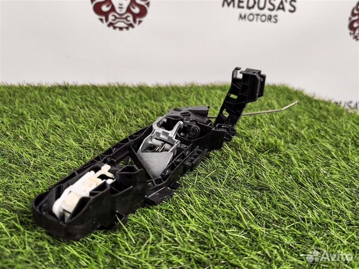 Кронштейн ручки двери Mercedes-Benz Gle-Class C292