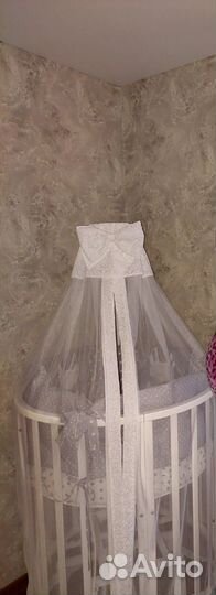 Комплект в детскую кроватку с бортиками Б/У