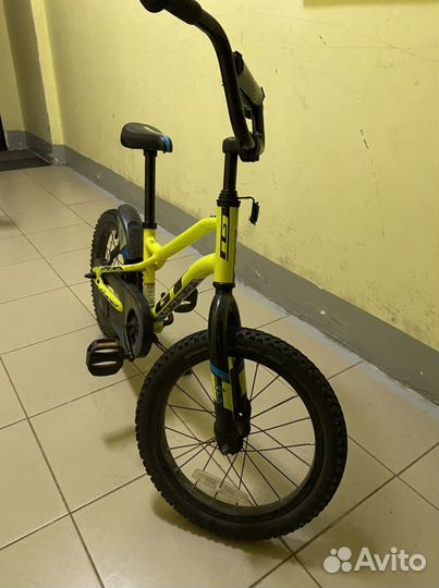 Детский велосипед 16