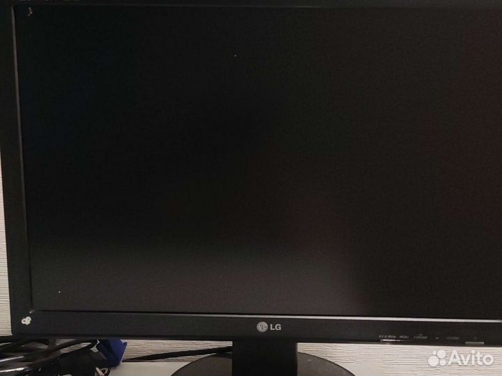 Монитор LG