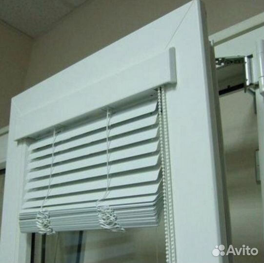 Рулонные шторы,жалюзи,шторы день-ночь