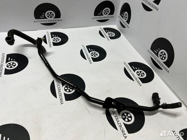 Патрубок системы охлаждения Land Rover Range Rover