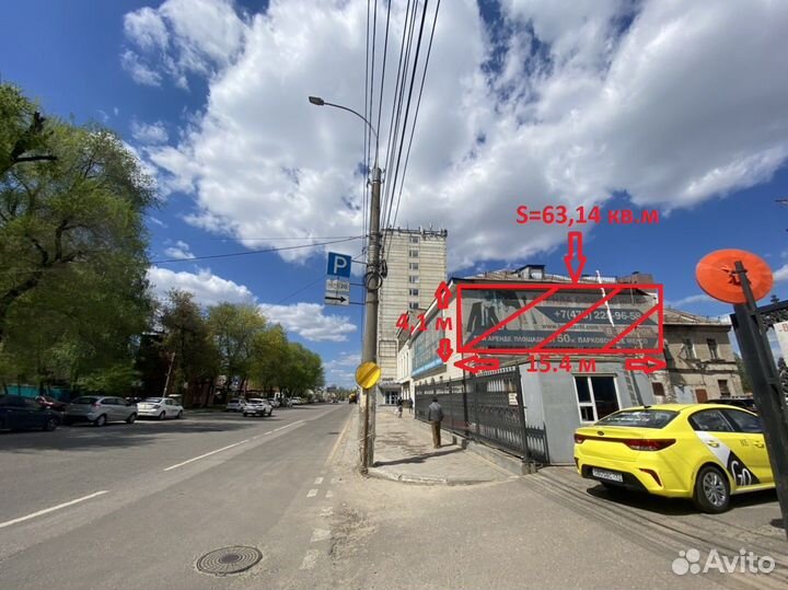 Место под рекламу на фасаде бц Этажи