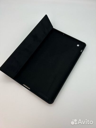 Чехол на iPad 2/3/4 черный