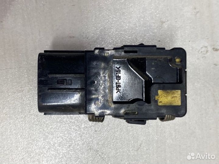 Парктроник задний Toyota Land Cruiser 200